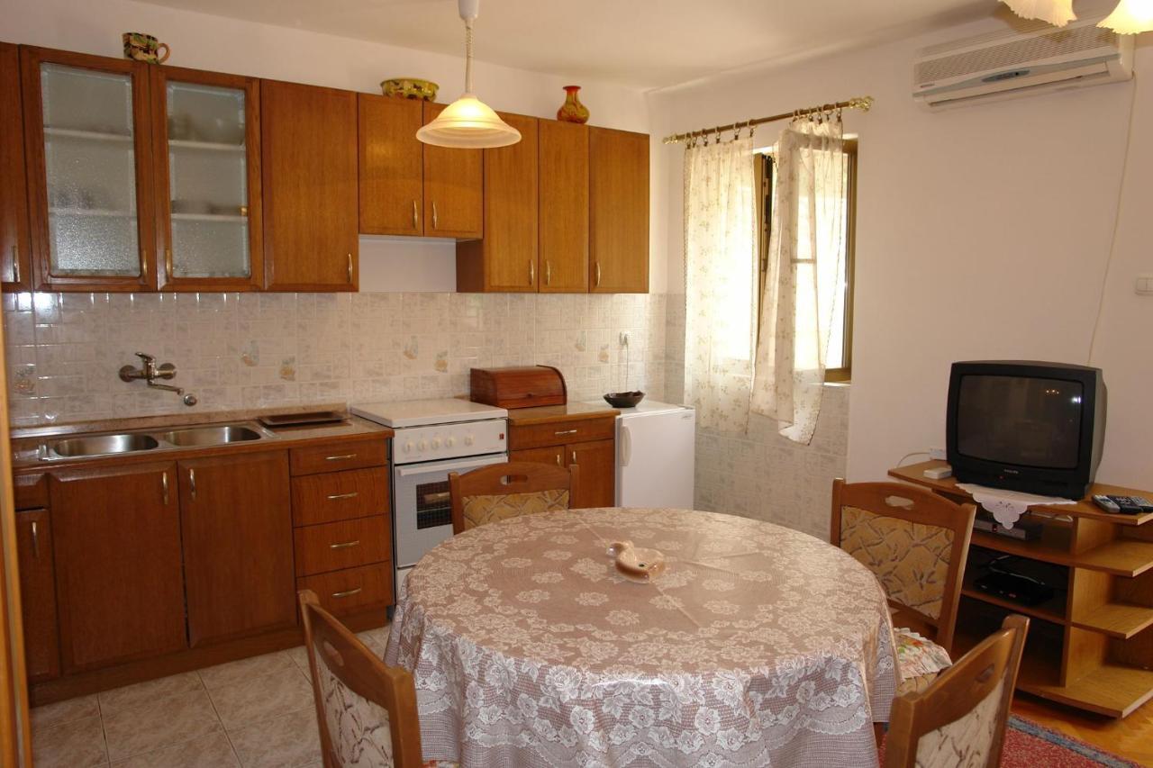 Apartments Nikolina Novi Vinodolski Luaran gambar
