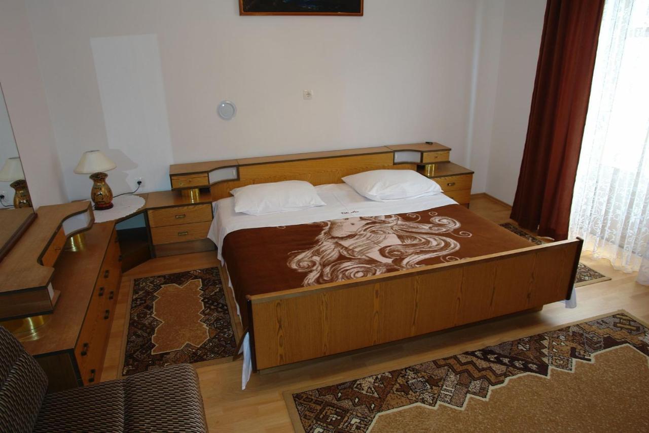 Apartments Nikolina Novi Vinodolski Luaran gambar