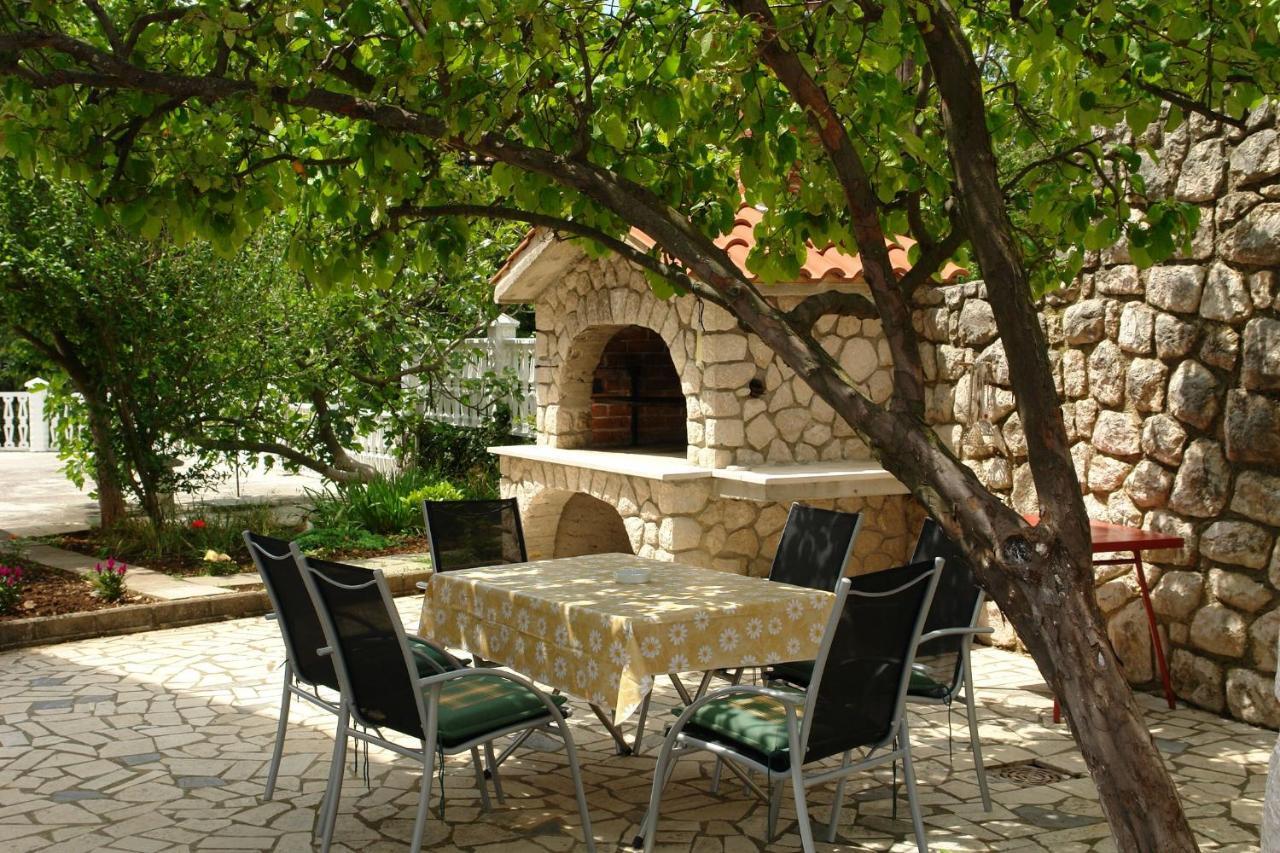 Apartments Nikolina Novi Vinodolski Luaran gambar