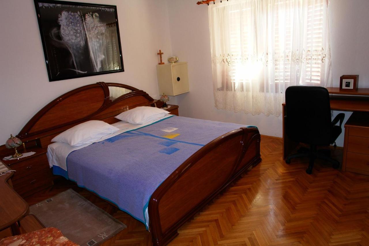 Apartments Nikolina Novi Vinodolski Luaran gambar