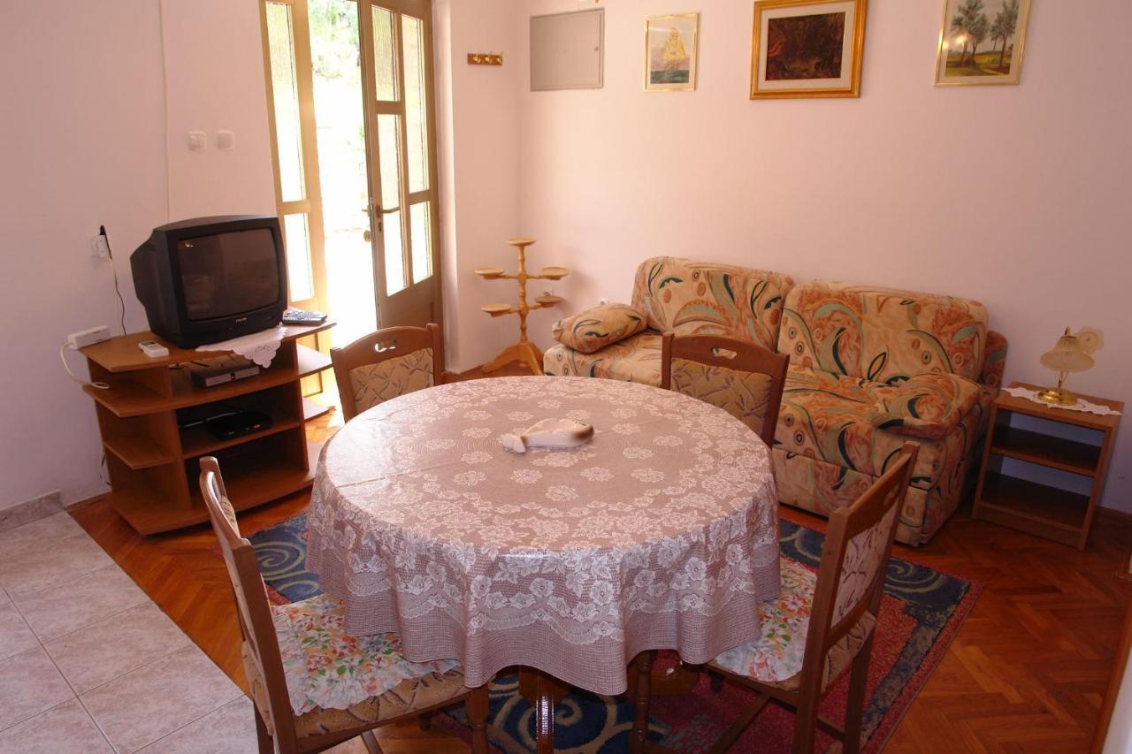 Apartments Nikolina Novi Vinodolski Luaran gambar