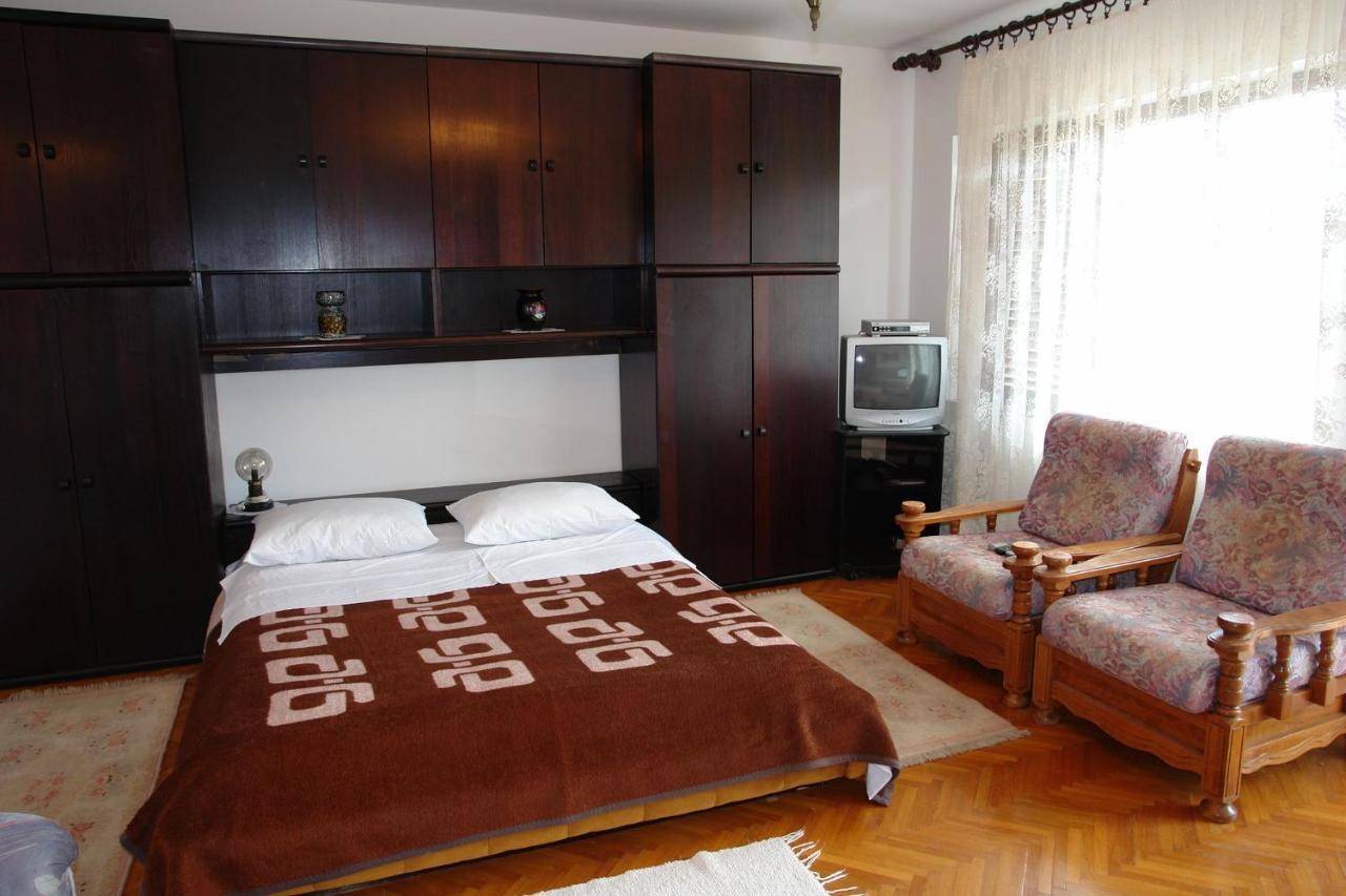 Apartments Nikolina Novi Vinodolski Luaran gambar