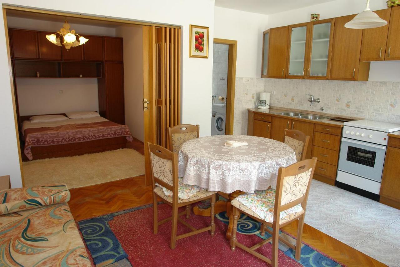 Apartments Nikolina Novi Vinodolski Luaran gambar